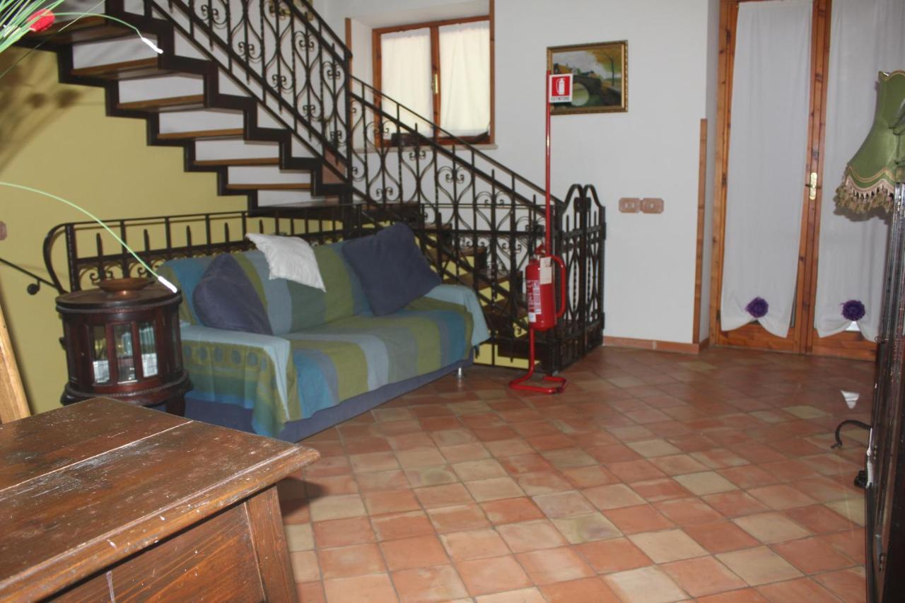 Agriturismo Il Castagneto Supino Dış mekan fotoğraf